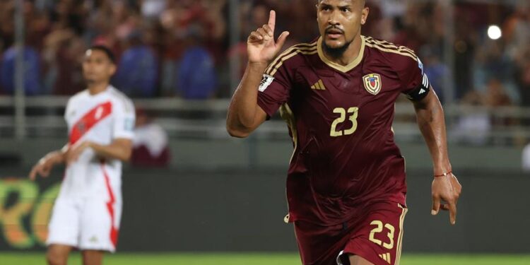 La Vinotinto derrota a Perú 1 a 0 y aviva el sueño mundialista (Fotos)