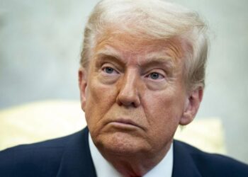 Juez impide a Trump deportación de 5 venezolanos bajo ley usada en tiempos de guerra