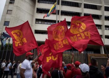 El Partido Comunista de Venezuela repudia «criminalización» de migrantes en Estados Unidos