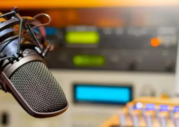 SNTP denuncia cierre de Radio Mundial 860 AM tras 70 años al aire