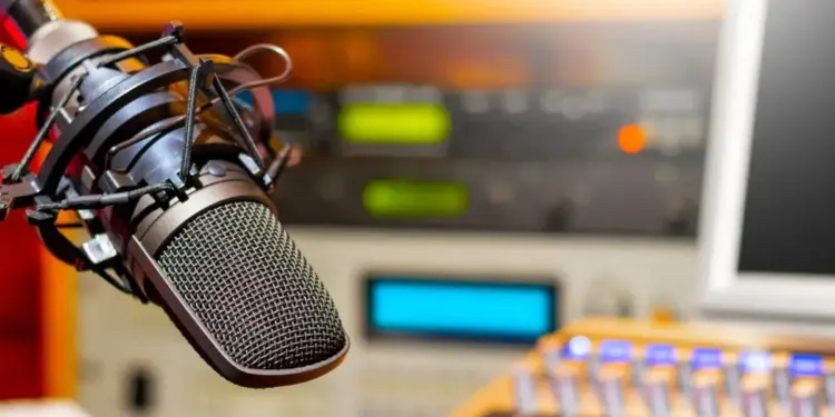 SNTP denuncia cierre de Radio Mundial 860 AM tras 70 años al aire