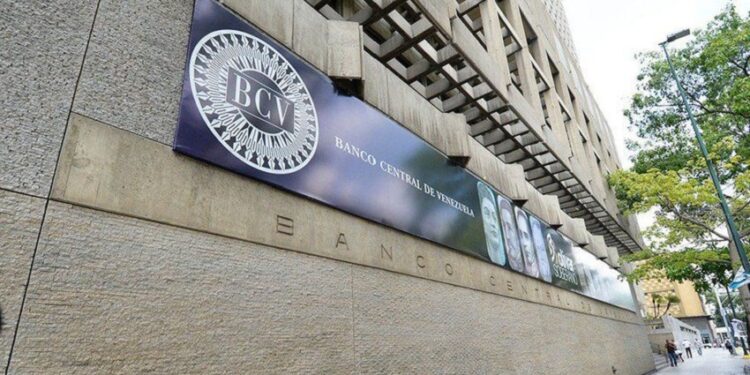 Grok, la inteligencia artificial de X, confirma las sanciones internacionales generan impacto en la devaluación del bolívar en Venezuela