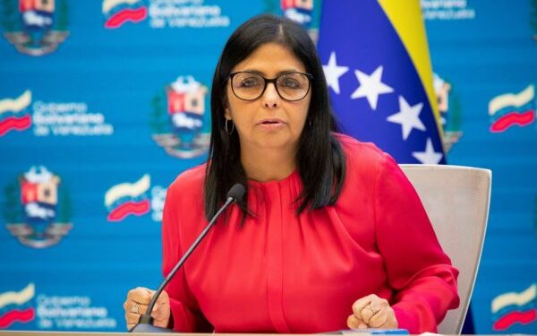 Venezuela activa «plan de independencia productiva» tras eliminación de la licencia a Chevron y culpa a la oposición «fracasada» de la medida