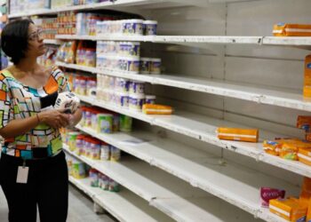Encuesta del Instituto Delphos: 85,2% de los venezolanos percibe que las sanciones afectan al pueblo