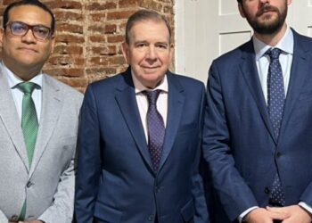 Edmundo González se reunió con el subdirector de Human Rights Watch