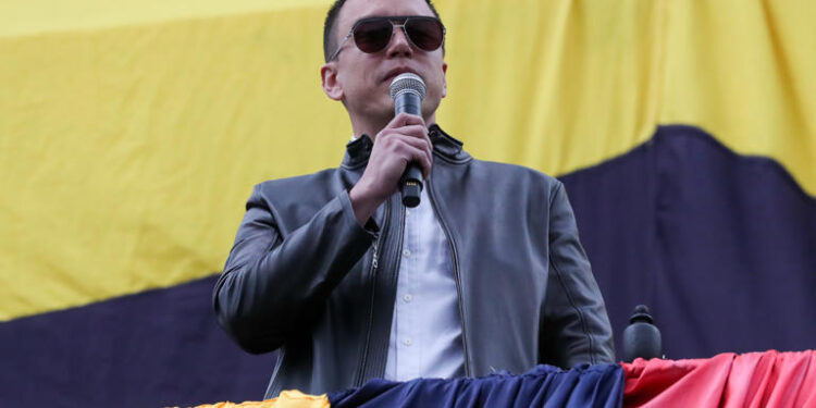 Noboa anuncia una alianza con la empresa de mercenarios Blackwater para la seguridad de Ecuador