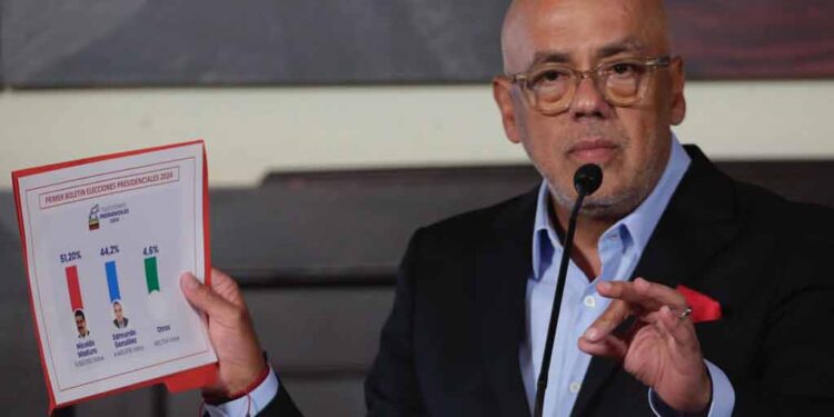 Venezuela denuncia como un secuestro el traslado de migrantes desde EE.UU. a El Salvador