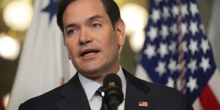 Marco Rubio califica al gobierno venezolano como “amenaza” para la “seguridad y estabilidad económica” estadounidense