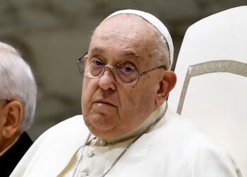 Francisco sigue «estable» tras 19 días hospitalizado: «No ha presentado broncoespasmos ni otras insuficiencias respiratorias»