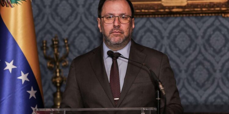Gil: Venezuela reafirma compromiso de defender verdad histórica sobre la Guayana Esequiba