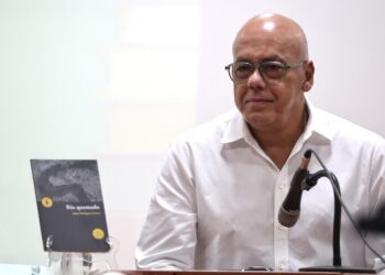 Venezuela confirma acuerdo para repatriar a venezolanos en EE.UU.