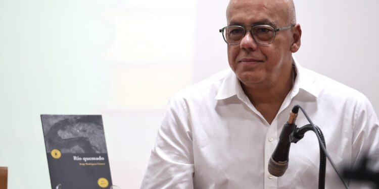 Venezuela confirma acuerdo para repatriar a venezolanos en EE.UU.