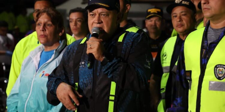 Diosdado Cabello: Estamos listos para recibir más migrantes. Será un proceso rutinario
