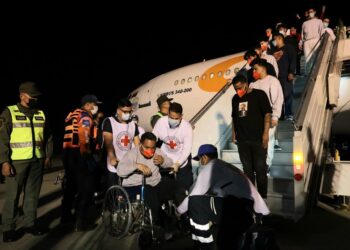 Aterriza en Venezuela un avión con 178 migrantes deportados por Estados Unidos