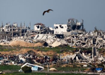 Israel pide un pacto para liberar a los rehenes antes de prorrogar el alto el fuego en Gaza