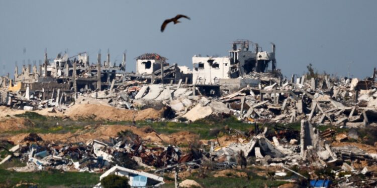 Israel pide un pacto para liberar a los rehenes antes de prorrogar el alto el fuego en Gaza