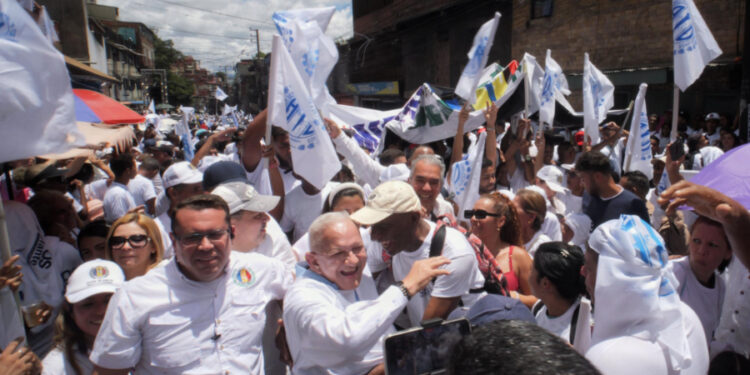 Bernabé Gutiérrez: «AD decreta amnistía política y abre sus puertas a todos los compañeros que quieran participar en los procesos electorales»