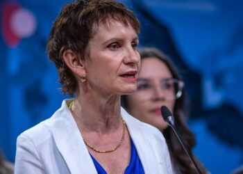 Renuncia la ministra del Interior de Chile, ¿un paso hacia La Moneda?