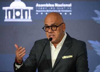 Venezuela dice que no descansará hasta rescatar a migrantes «secuestrados» en El Salvador