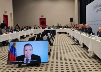 María Corina Machado y Edmundo González presentaron plan energético para Venezuela en la CeraWeek 2025