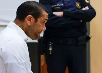 Justicia española absuelve a Dani Alves por el delito de agresión sexual