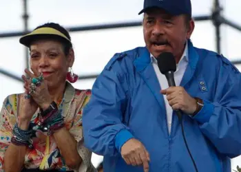 Daniel Ortega nombró a su esposa como jefa de las Fuerzas Armadas de Nicaragua