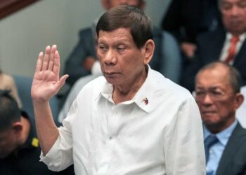 China insta a la CPI a actuar con prudencia tras la detención de Duterte