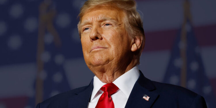 Trump confirma aranceles a México, Canadá y China y abre la puerta a una guerra comercial