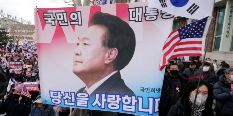 Aumenta preocupación en Washington y Seúl por campaña de desinformación de China