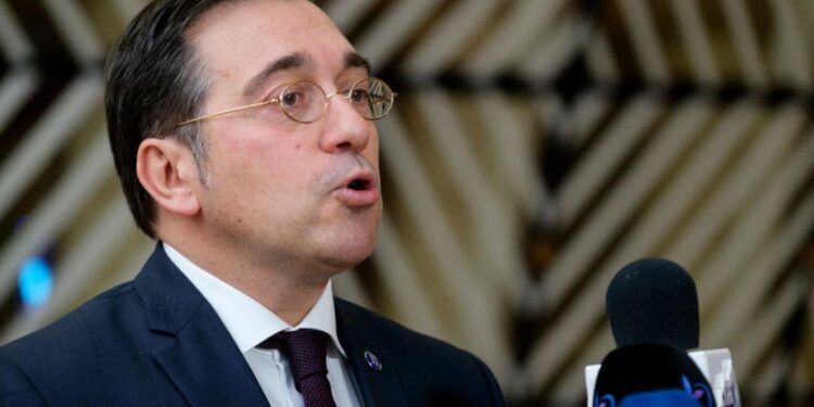 Gobierno de España reitera «defenderá los intereses de Repsol» tras medida de Trump contra Venezuela