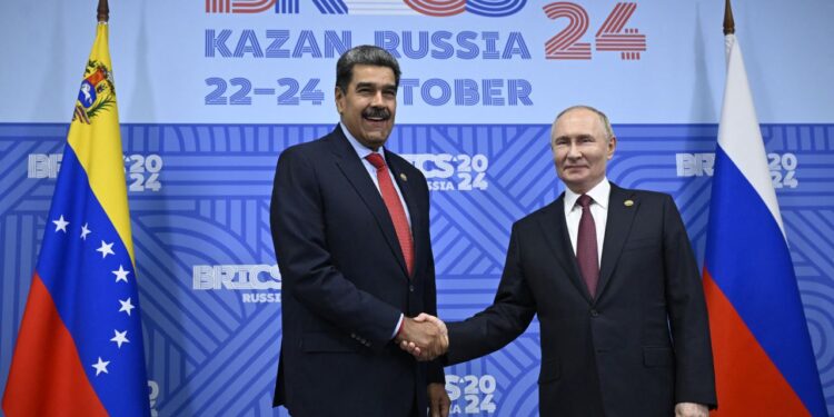 Maduro dice a Putin que Venezuela y Rusia comparten una visión «estratégica» del mundo