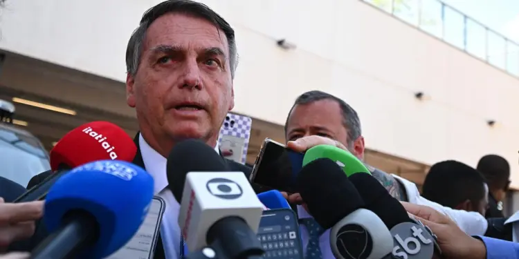 Corte Suprema de Brasil reanuda la audiencia para decidir si imputa a Bolsonaro por intento de golpe de Estado