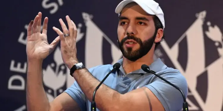 Bukele dice que nuevos deportados por EE.UU. a El Salvador son «asesinos» y «delincuentes»