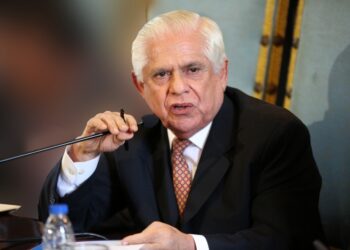 Omar Barboza renuncia como secretario ejecutivo de la Plataforma Unitaria