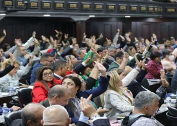 Parlamento venezolano repudió lobby de ExxonMobil contra compañías petroleras extranjeras