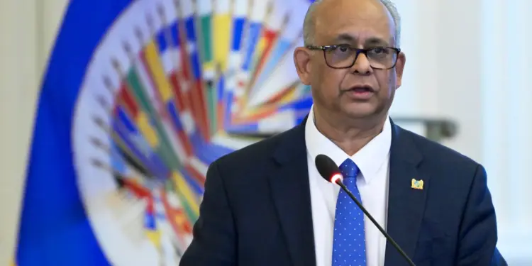 El surinamés Albert Ramdin, elegido nuevo secretario general de la OEA