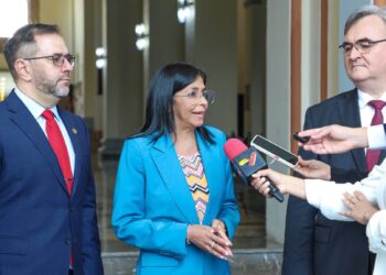 Delcy Rodríguez: Rusia y Venezuela listas para suscribir una relación estratégica de más alto nivel