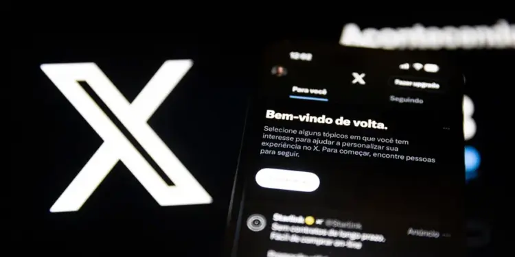 La red social X ha registrado problemas temporales varias veces este lunes