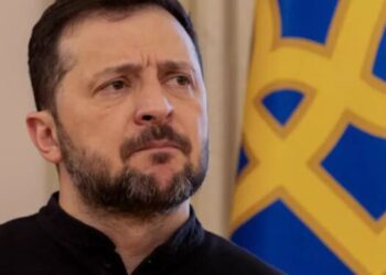 Zelenski pide una respuesta internacional a los ataques rusos contra población ucraniana