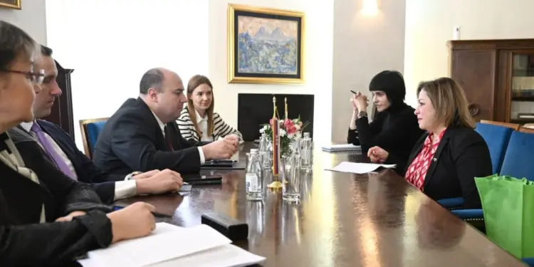 Venezuela y Serbia afianzan diálogo político y acuerdos de cooperación