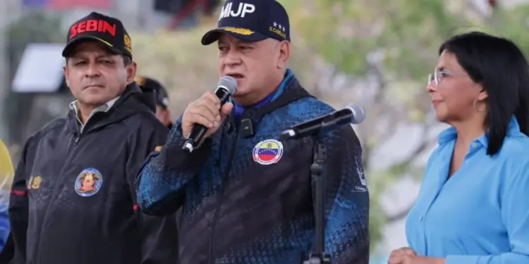 Vicepresidente Sectorial Cabello: Despliegue de seguridad continúa para asegurar el retorno de temporadistas