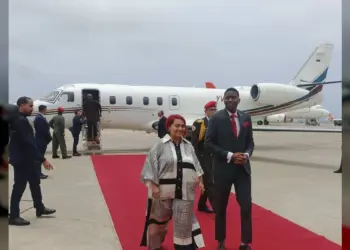 El primer ministro de Granada llega a Venezuela para fortalecer relación bilateral