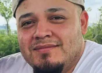 El Departamento de Justicia pone bajo licencia administrativa a abogado que expresó frustración por la deportación de salvadoreño «por error»