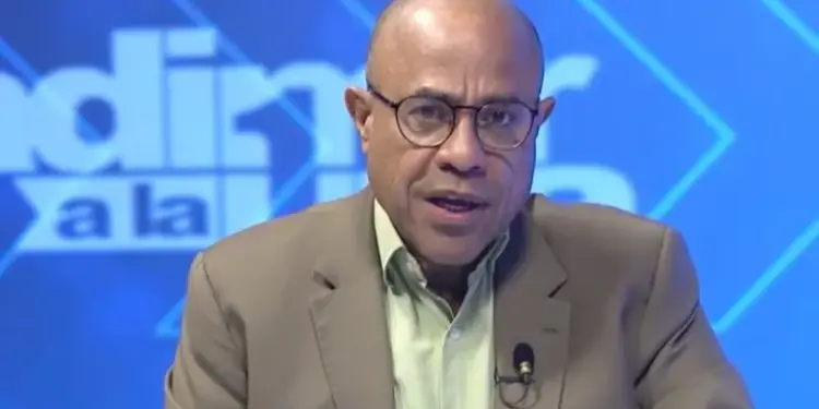 Vladimir Villegas: «Canje que propone Bukele es inmoral»