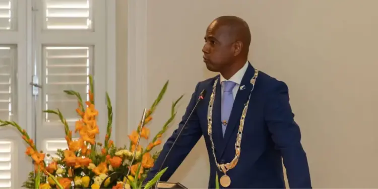 Gobernador de Bonaire advierte sobre posible «amenaza militar» procedente de Venezuela