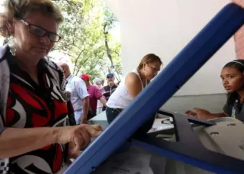 Venezuela despliega 5.718 centros electorales para la segunda consulta popular de 2025