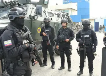 Al menos 12 personas asesinadas en ataque a gallera en Ecuador, una de las peores masacres del año