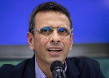 Henrique Capriles ratificó que votará y participará en las regionales del 25M