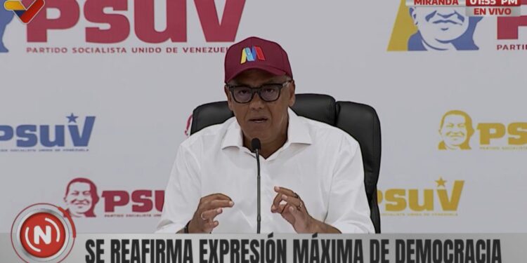 “¿Cómo es posible que estén secuestrados en un país que ni siquiera conocen?”: Jorge Rodríguez exige respuestas sobre venezolanos detenidos en El Salvador