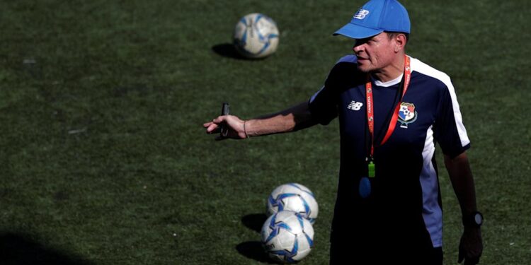 La FIFA amplía a nivel mundial la suspensión de un exseleccionador venezolano por abuso
